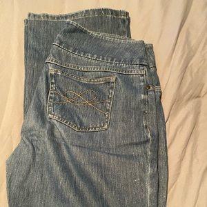 Size 6 Pull on Jeans